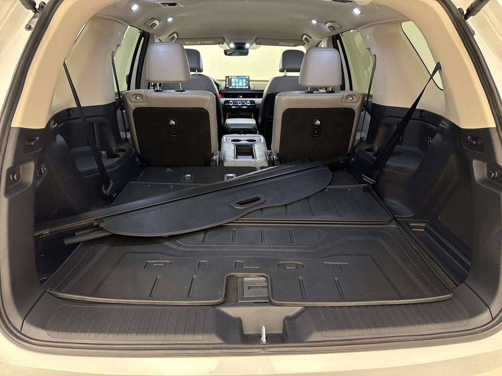 Certified 2025 Honda Pilot EX-L image 11