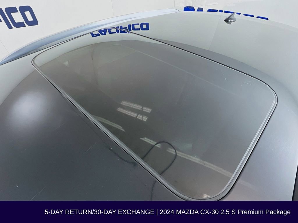Used 2024 MAZDA CX-30 AWD 2.5 S w/ Premium Package image 17