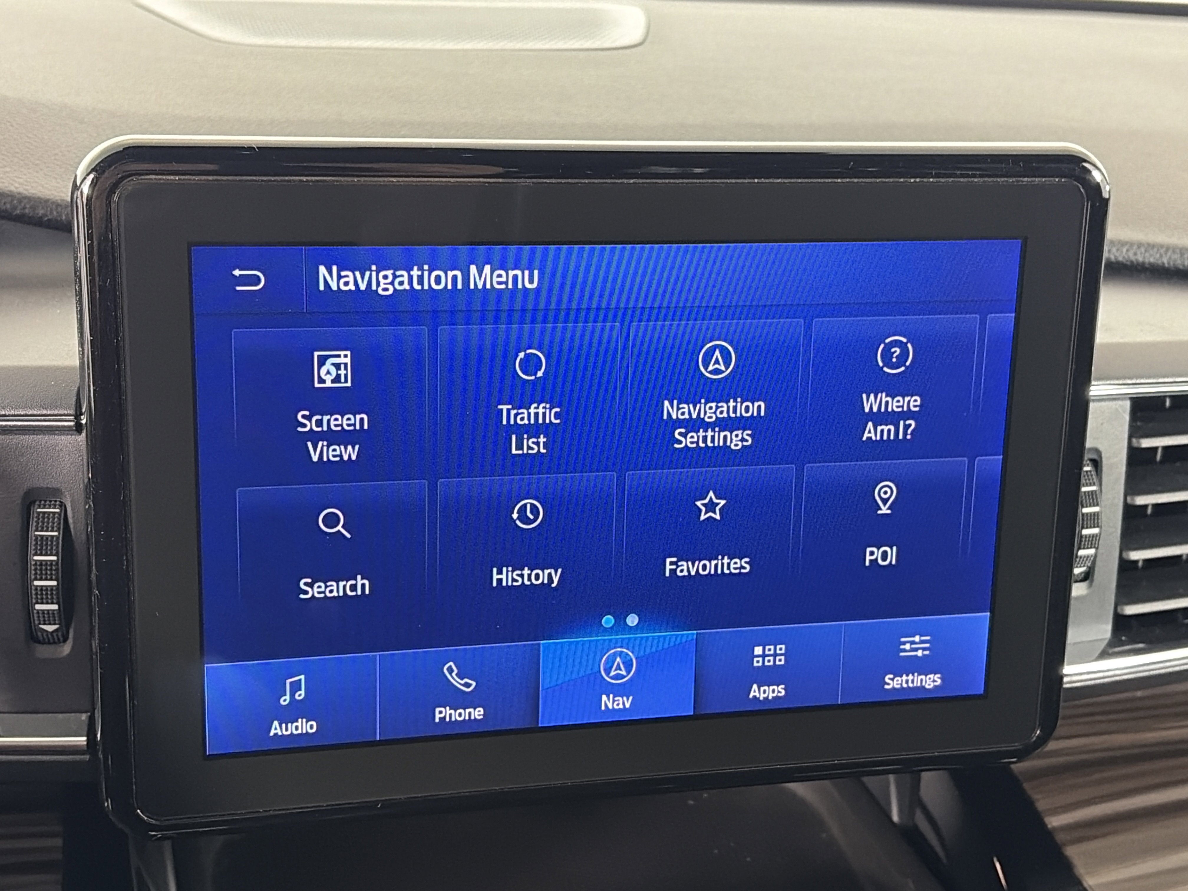 Used 2022 Ford Explorer Limited image 23