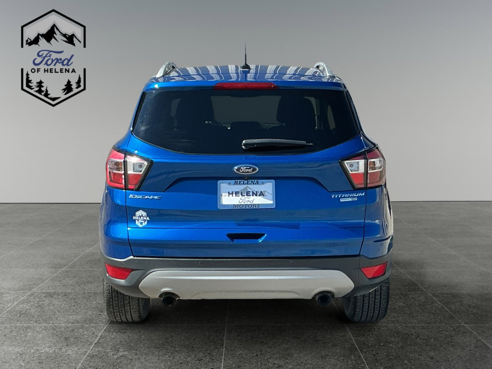 Used 2017 Ford Escape Titanium image 4