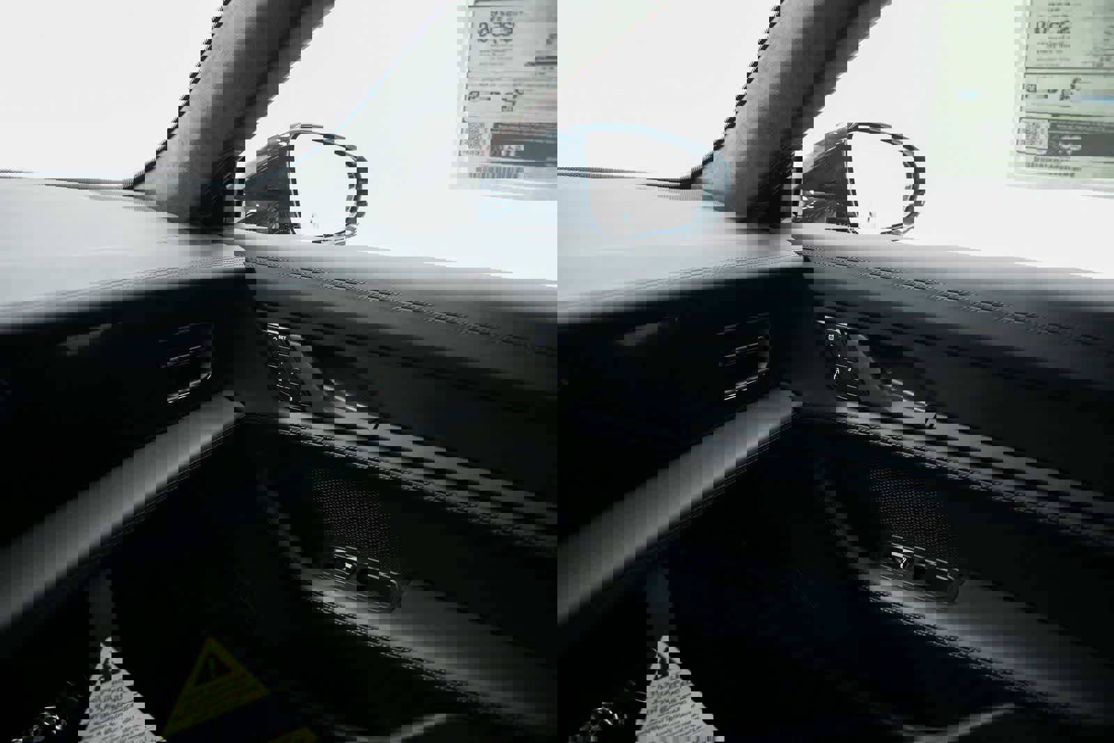 New 2026 Porsche Taycan GTS image 24