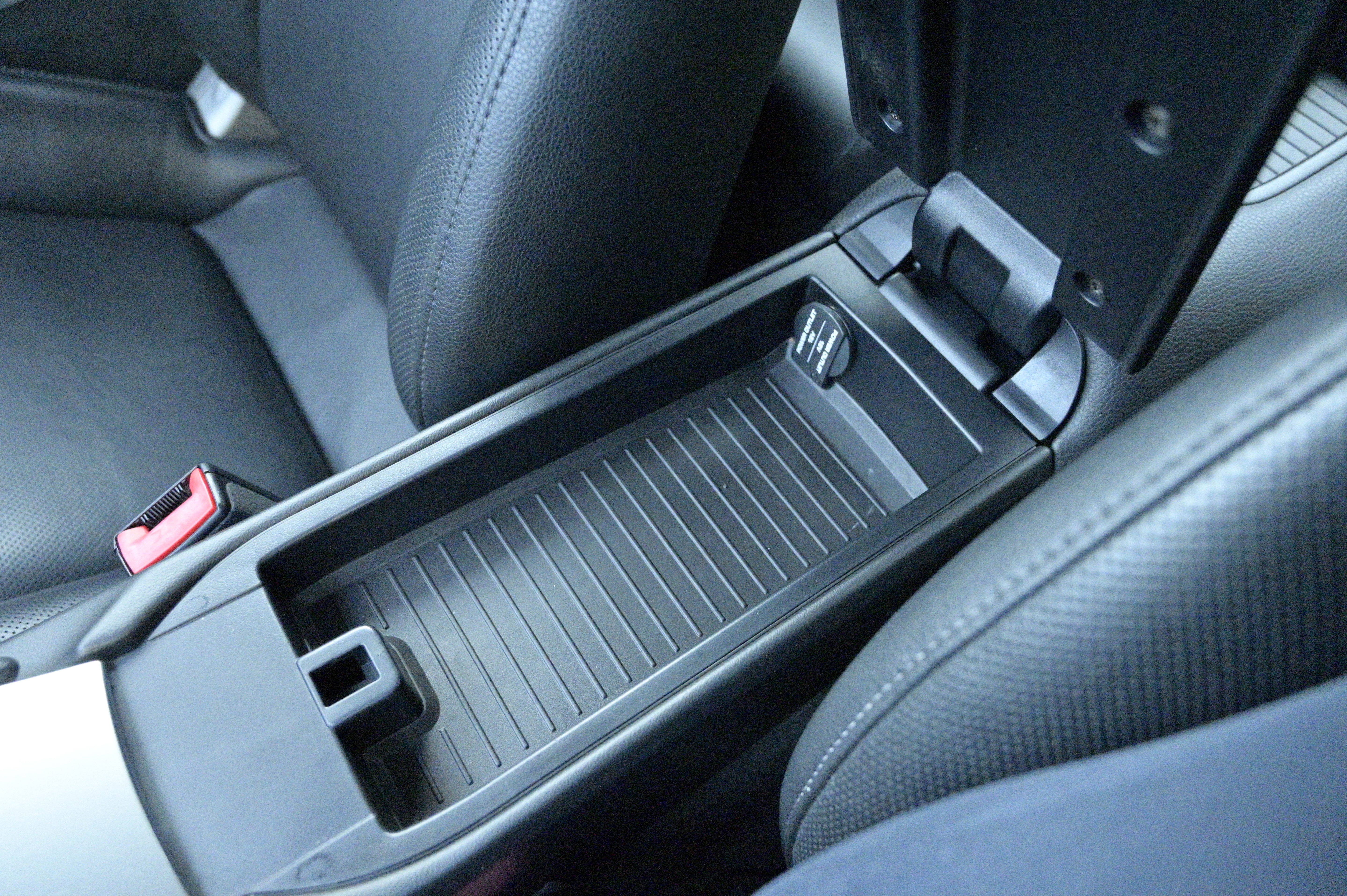 Used 2013 Porsche 911 Carrera S image 32