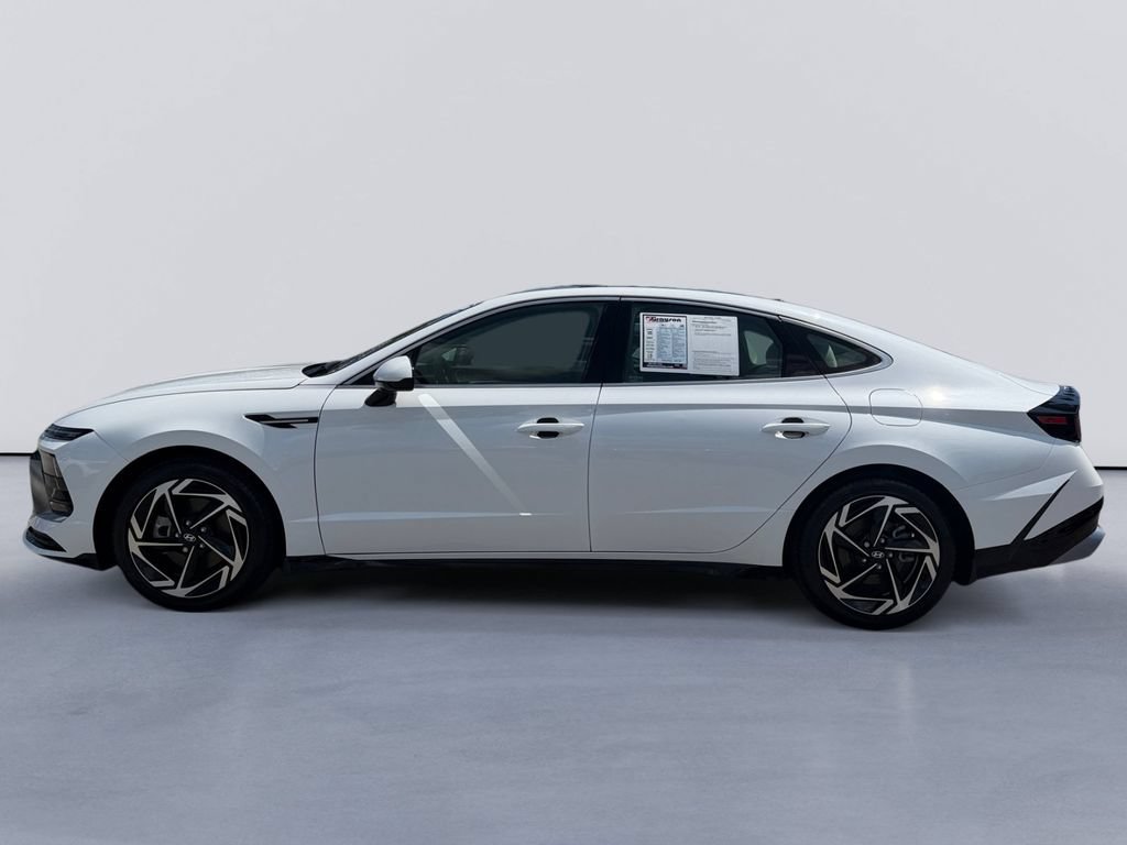 Certified 2025 Hyundai Sonata SEL FWD image 6