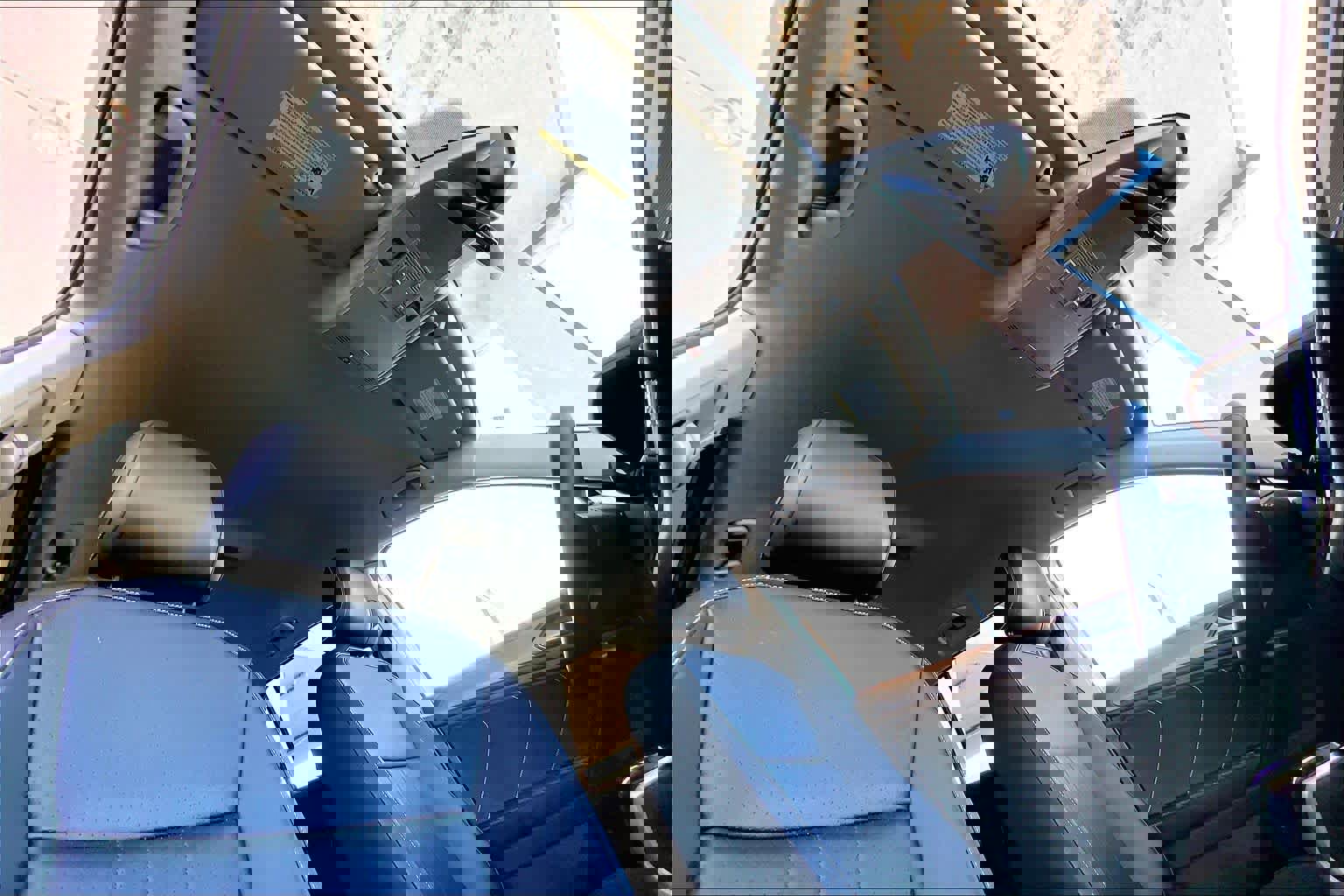 Used 2022 Volkswagen Tiguan SE image 14