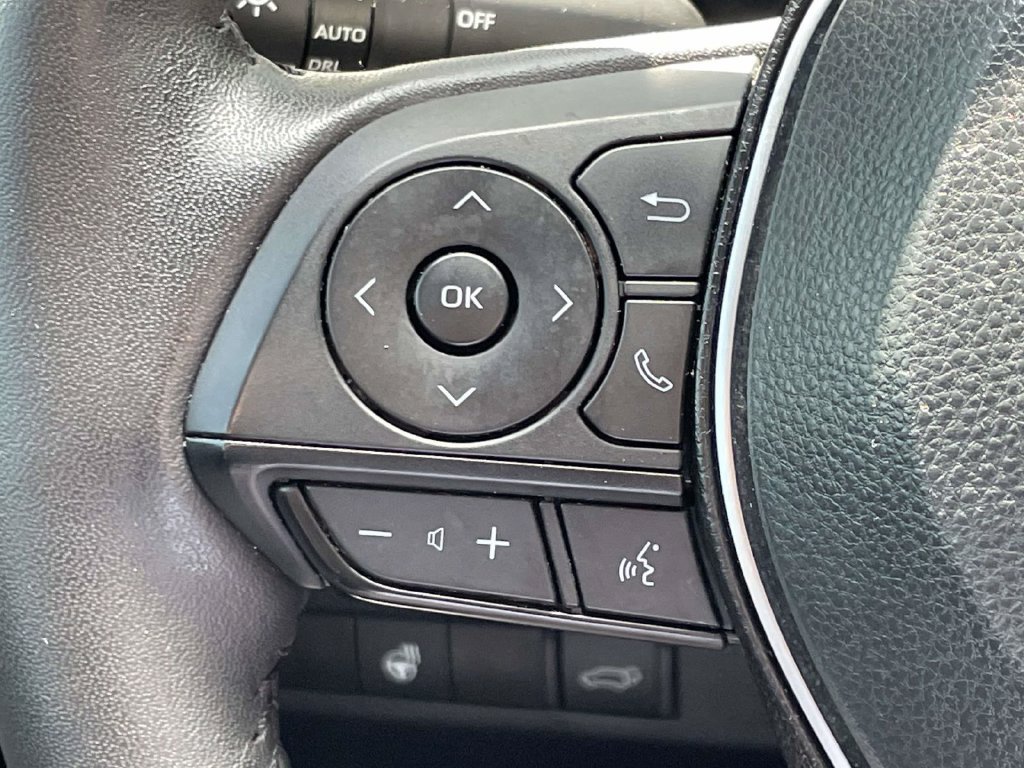 Used 2025 Toyota RAV4 XLE Premium w/ Weather Package FWD image 21