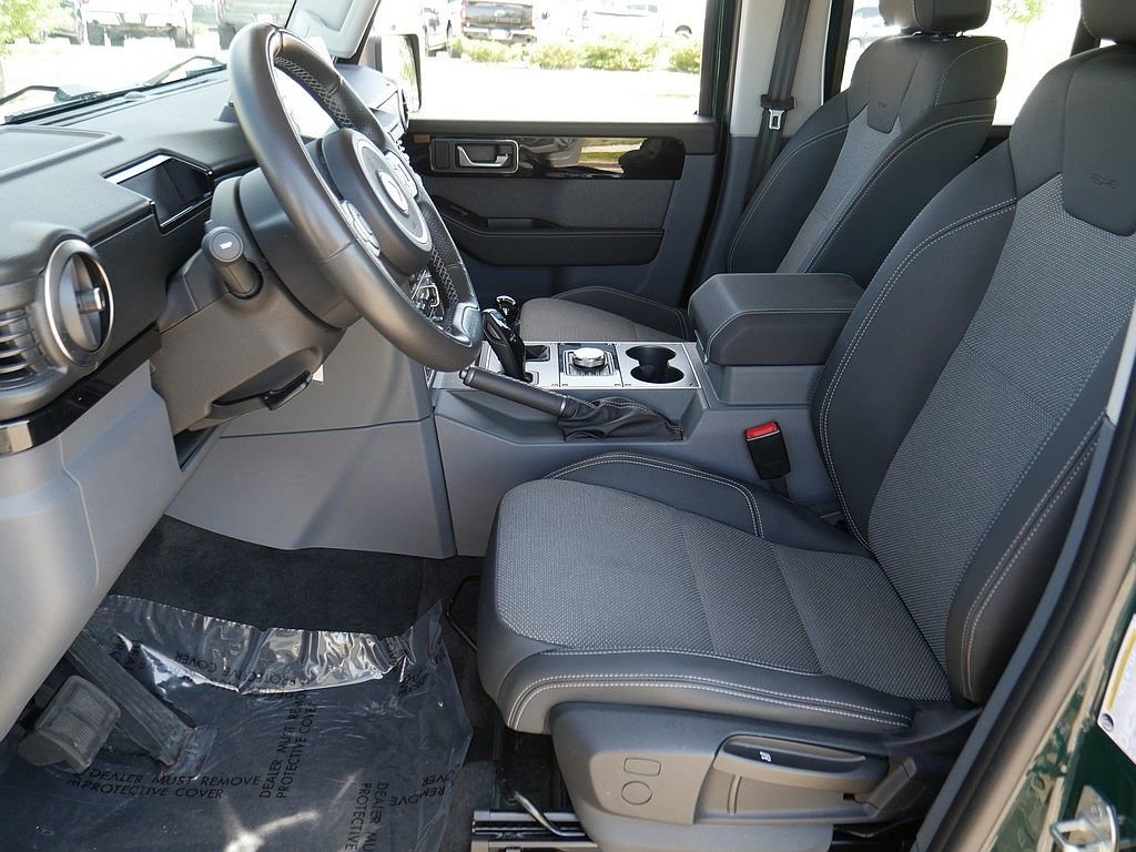 Used 2024 INEOS Grenadier AWD/4WD image 10