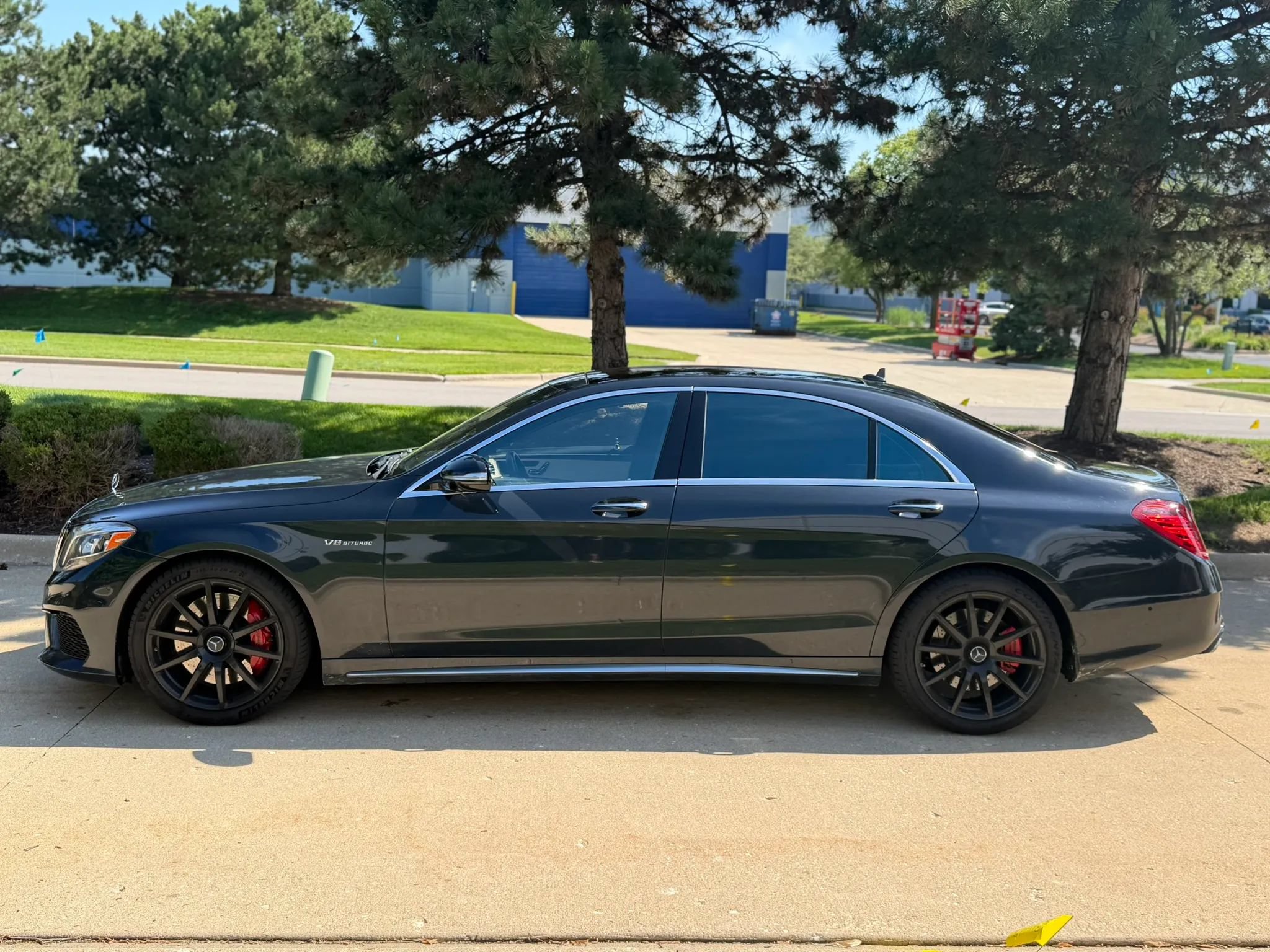 Used 2016 Mercedes-Benz S 63 AMG 4MATIC Sedan image 8