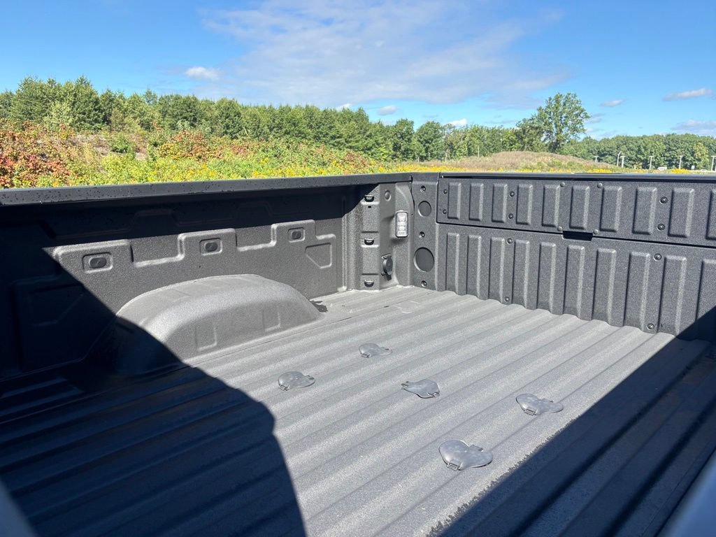 New 2026 Chevrolet Silverado 2500 ZR2 w/ LPO, Dark Essentials Package AWD/4WD image 63