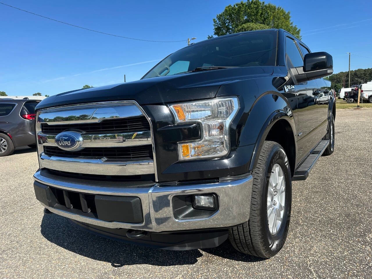 Used 2016 Ford F150 Lariat AWD/4WD image 8