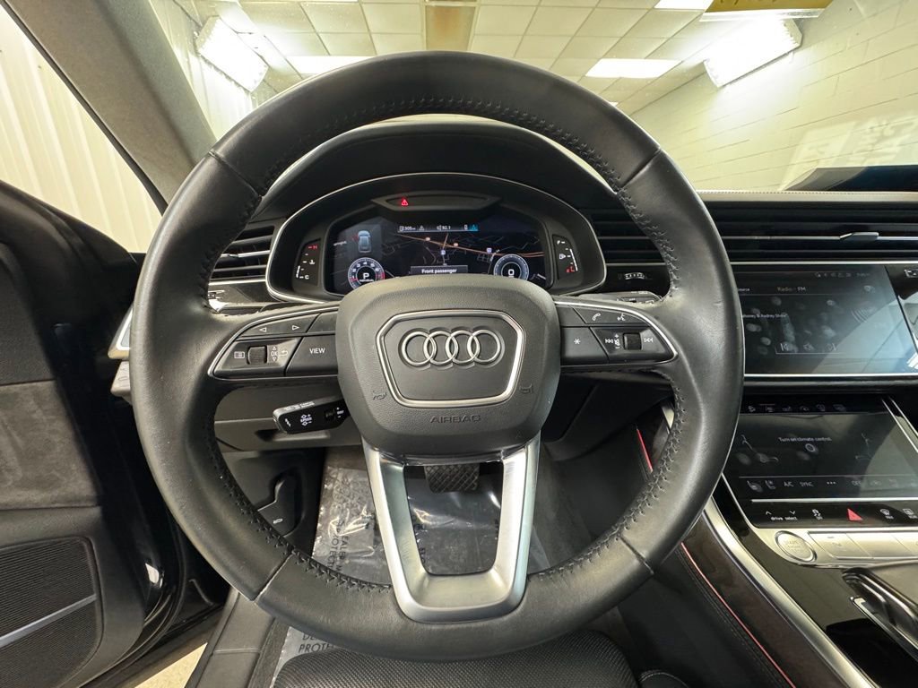 Used 2019 Audi Q8 Prestige w/ Luxury Package image 38