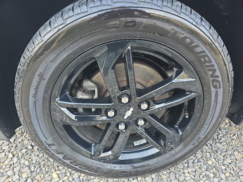 Used 2017 Chevrolet Equinox LT w/ Midnight Edition FWD image 10