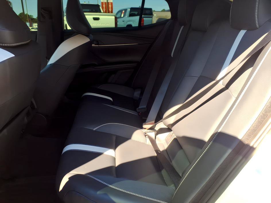 Certified 2025 Toyota Camry SE FWD image 11