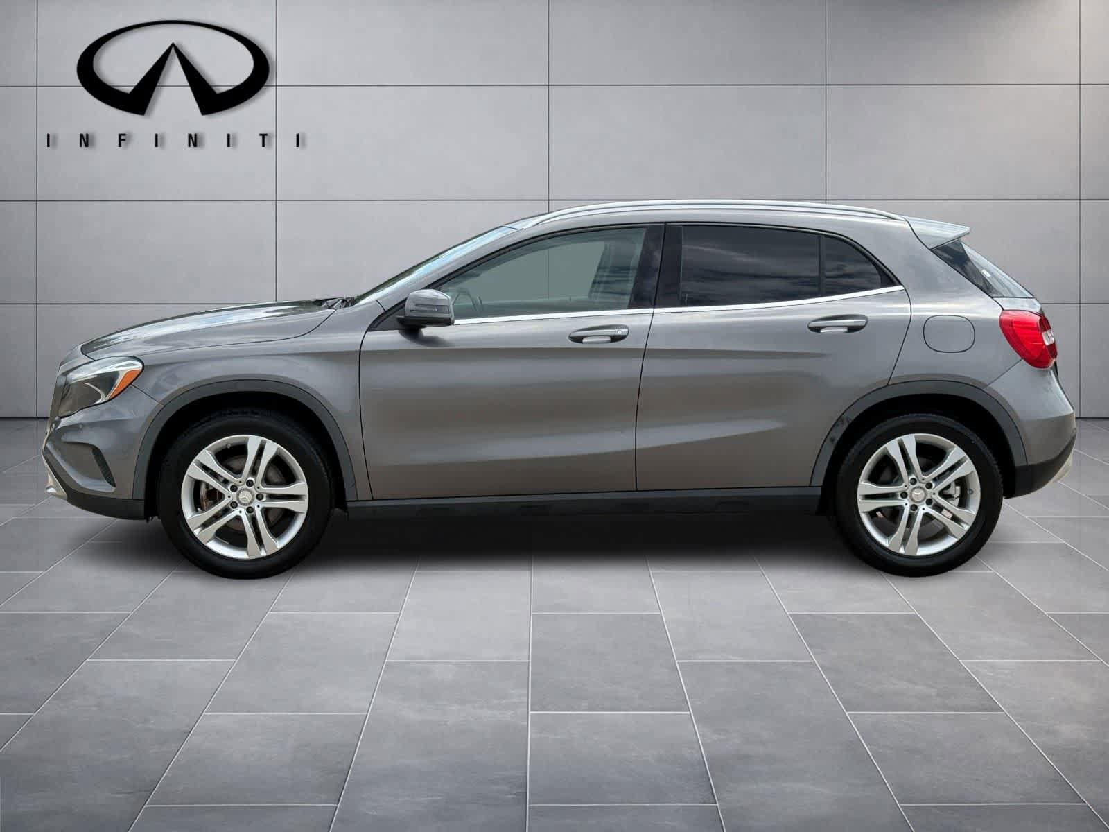 Used 2015 Mercedes-Benz GLA 250 4MATIC image 4