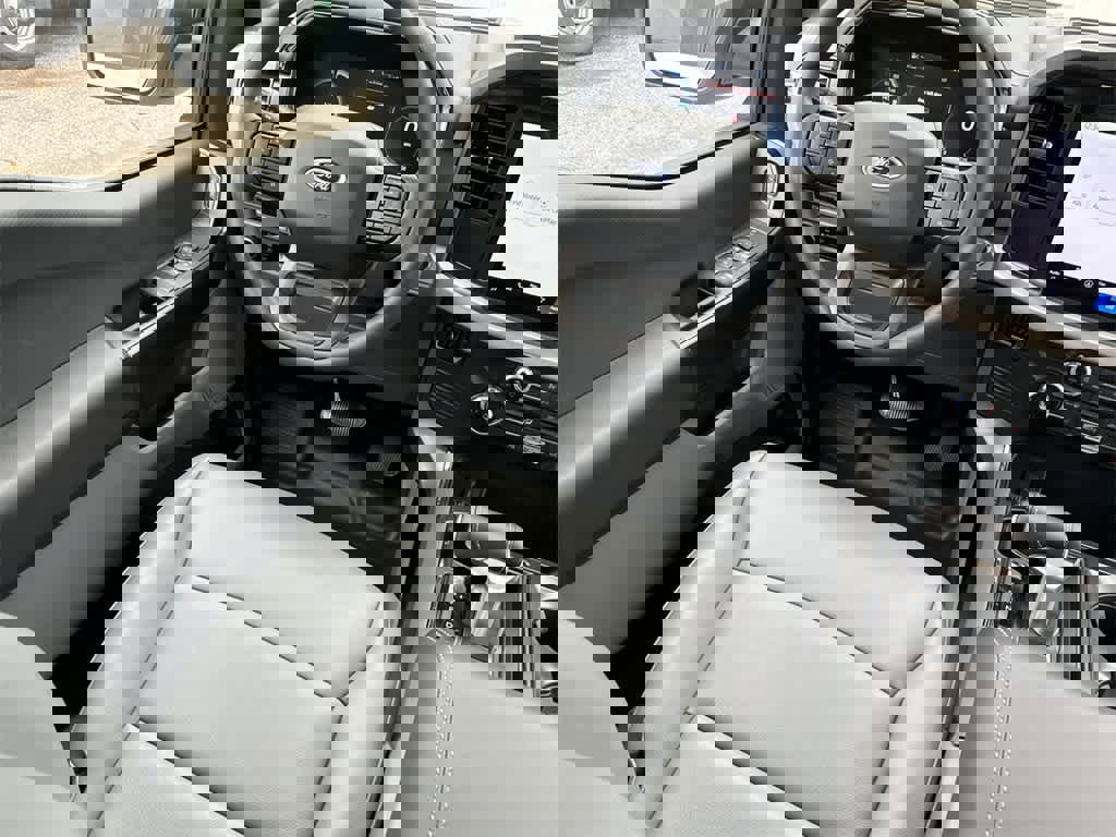 New 2023 Ford F150 Lightning Pro image 18