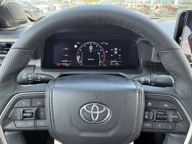 Used 2025 Toyota Tacoma Limited AWD/4WD image 19