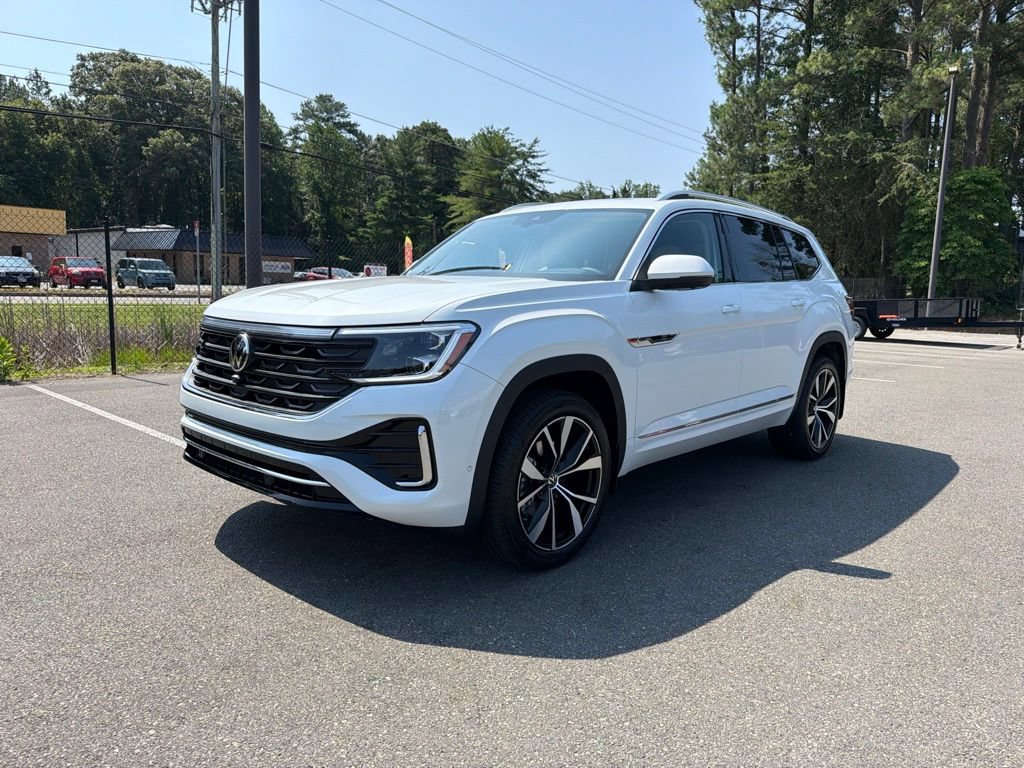 New 2026 Volkswagen Atlas SEL Premium R-Line AWD/4WD image 2