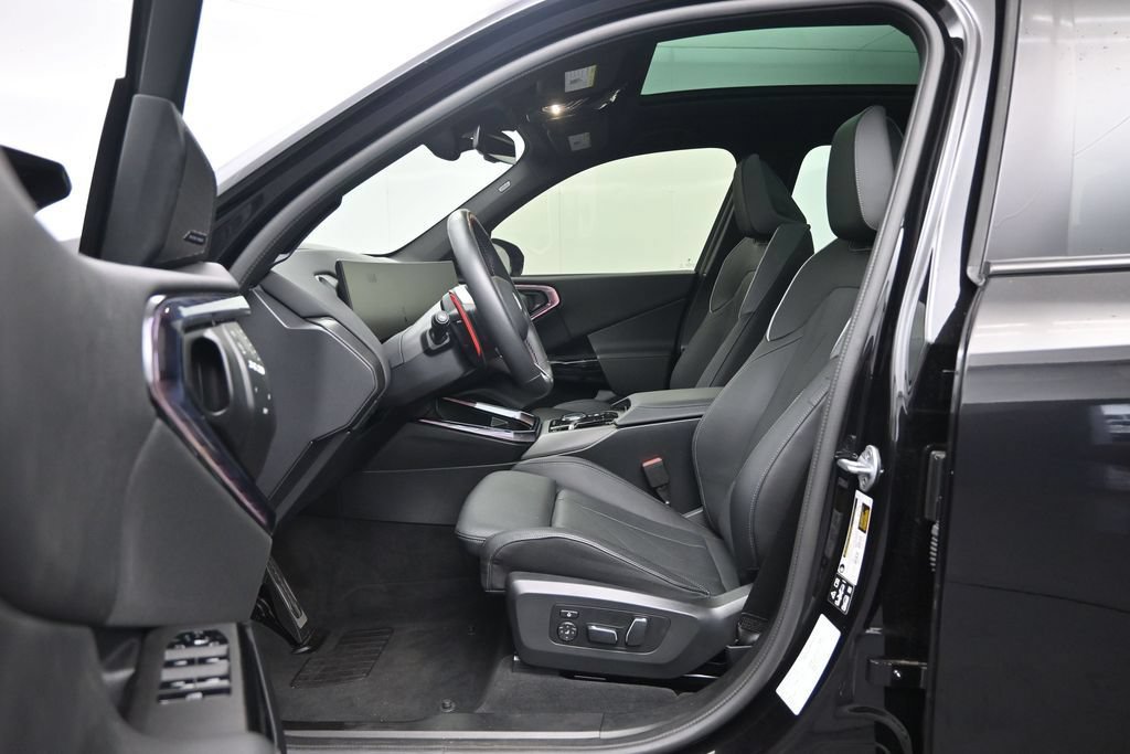 Used 2025 BMW X3 M50 AWD/4WD image 21