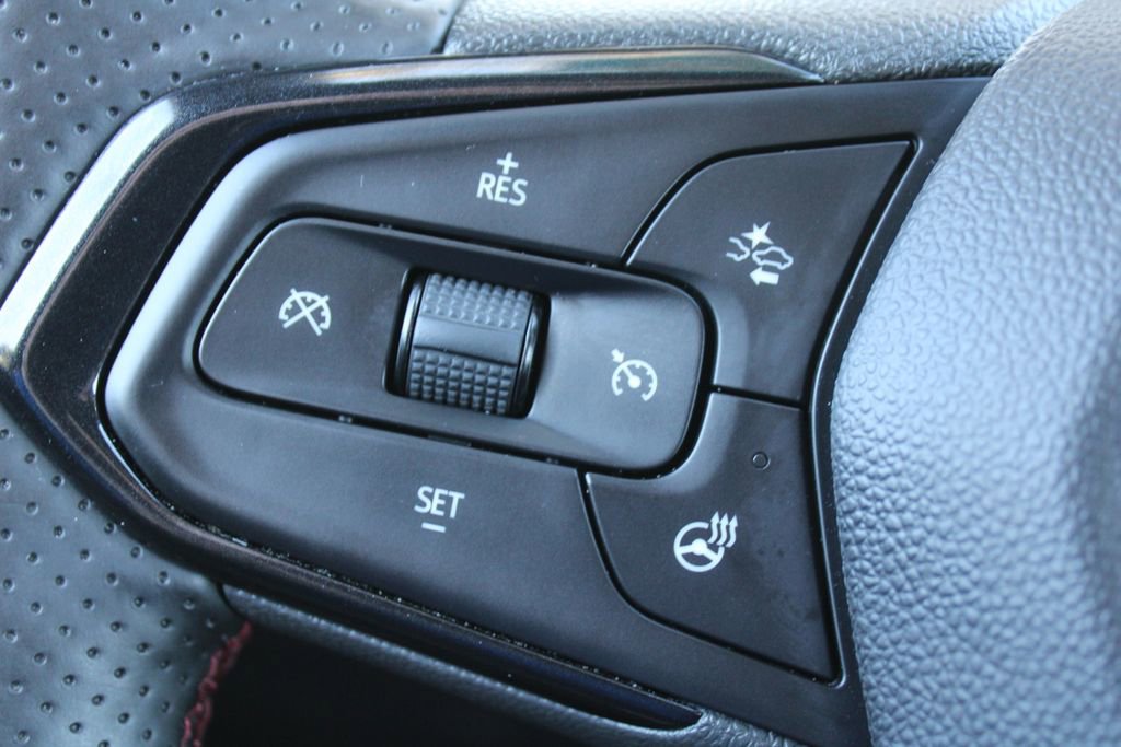 Used 2024 Chevrolet Trax RS image 26