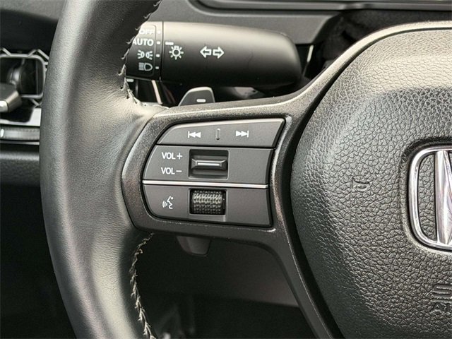 Used 2025 Honda Accord Sport image 16