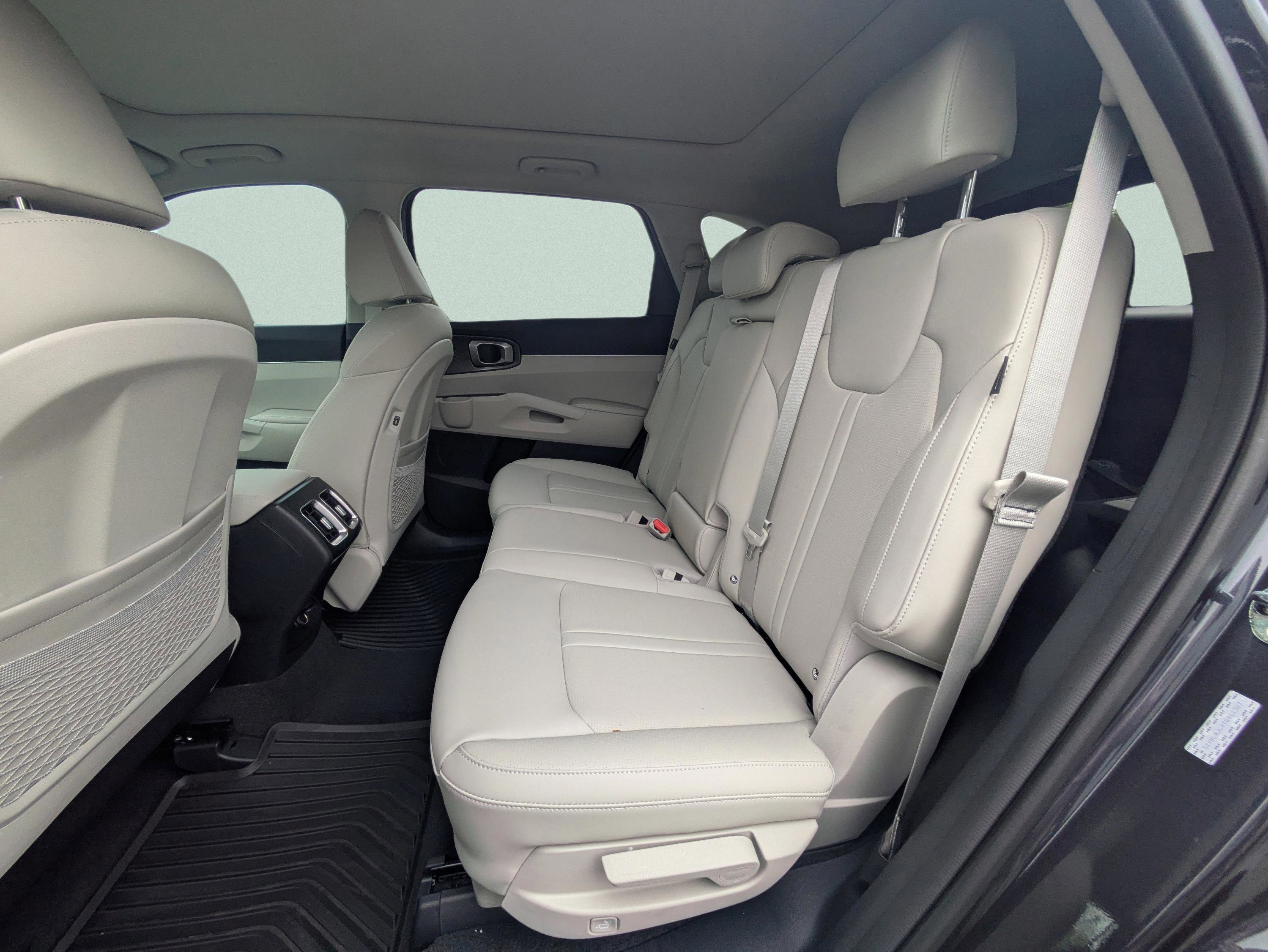 New 2026 Kia Sorento S FWD image 28