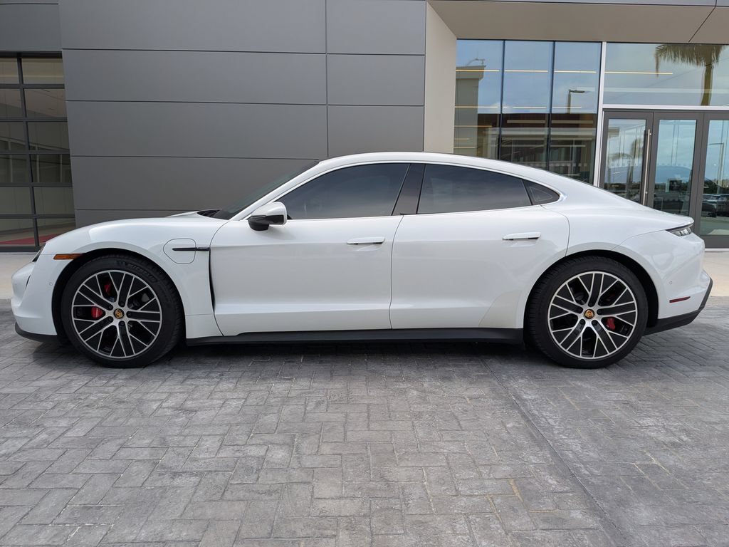 Used 2020 Porsche Taycan 4S AWD/4WD image 9