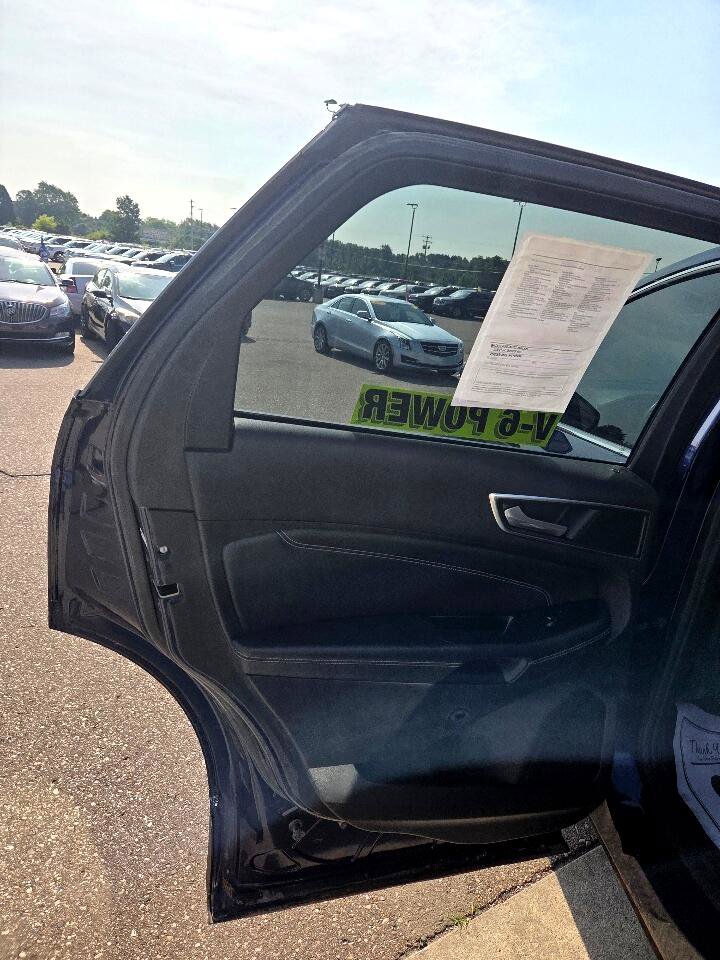 Used 2016 Ford Edge Titanium w/ Equipment Group 301A image 12