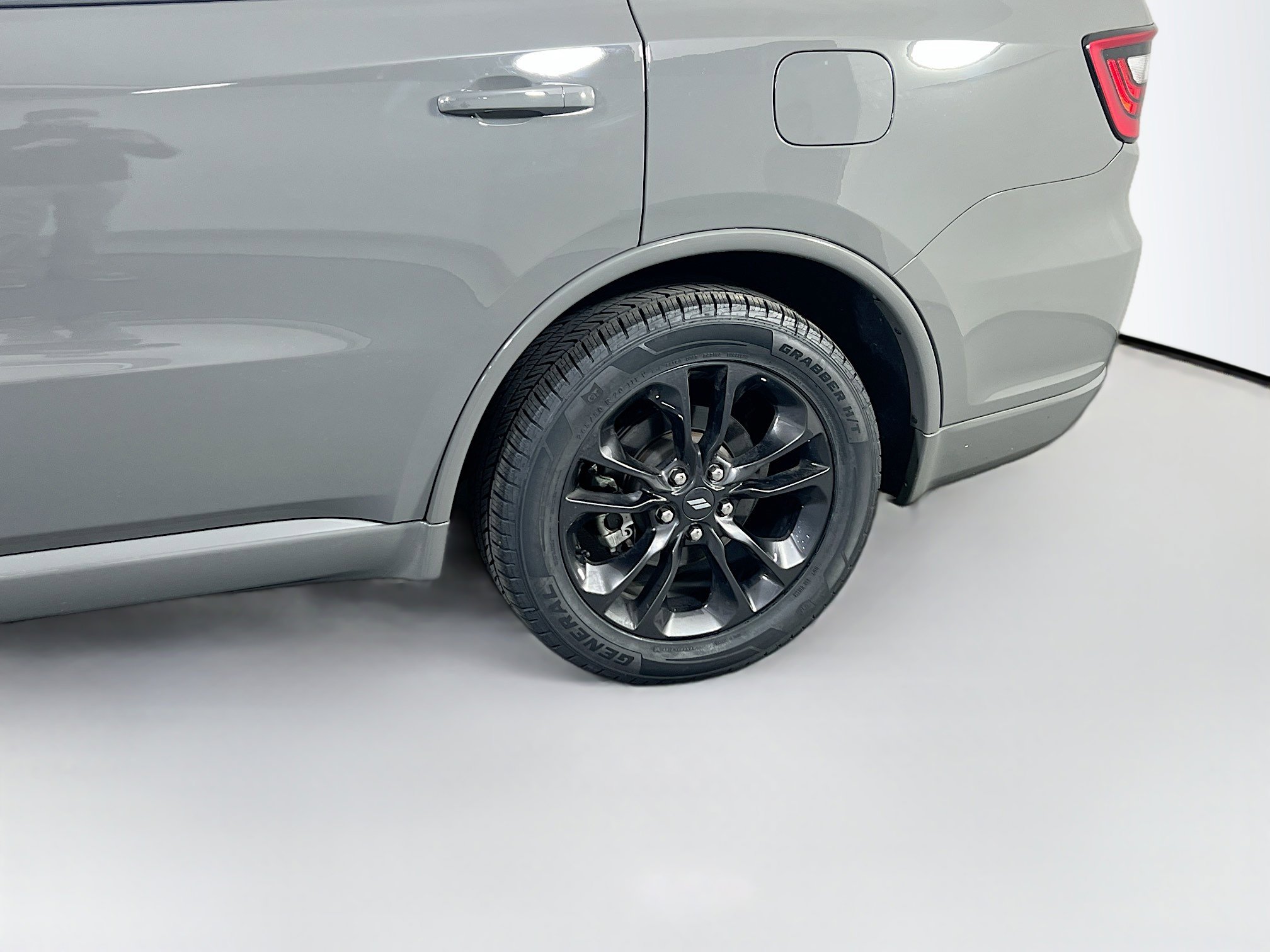 Used 2022 Dodge Durango R/T image 32