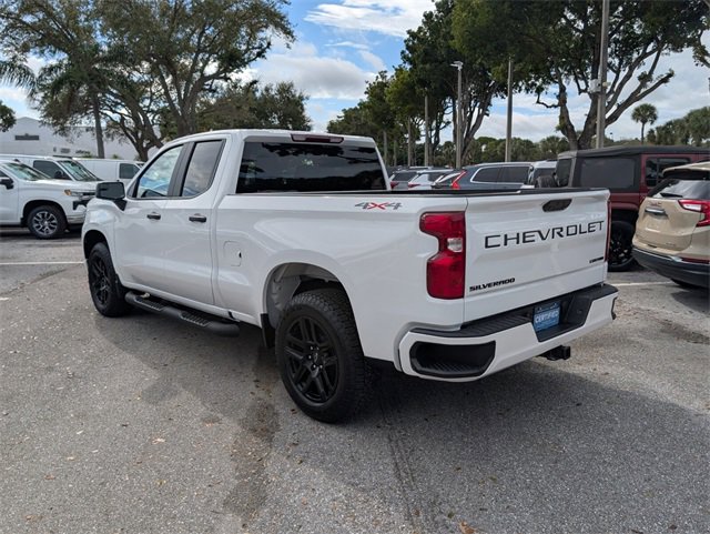 Certified 2025 Chevrolet Silverado 1500 Custom w/ Turbomax Blackout Package image 9