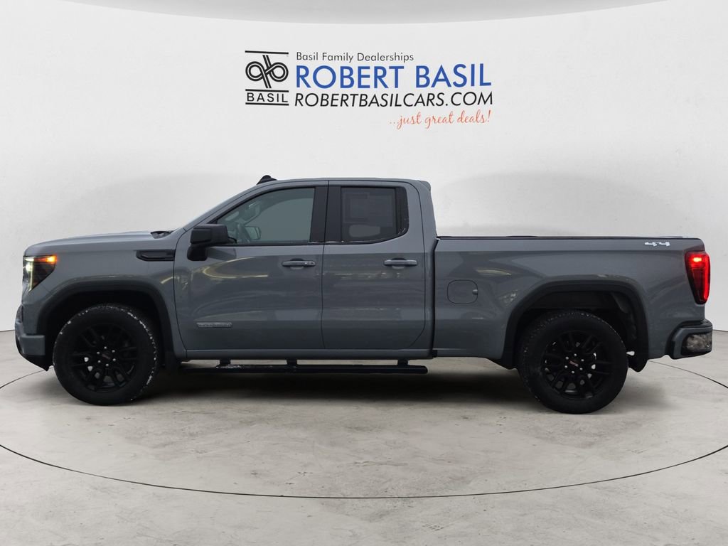 Used 2024 GMC Sierra 1500 Elevation image 2