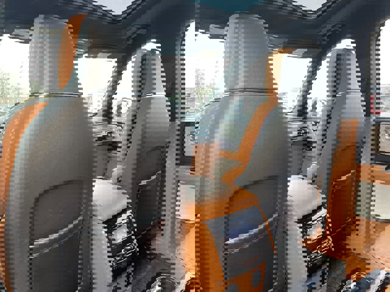 Used 2024 Lincoln Aviator Black Label w/ Jet Package image 21