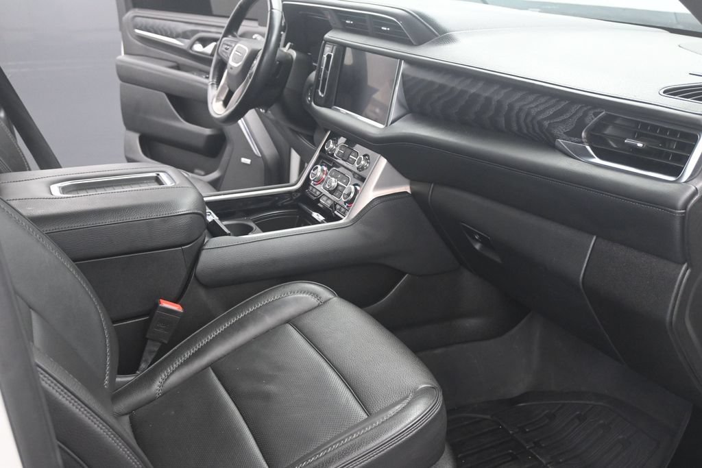 Used 2024 GMC Yukon Denali w/ Denali Reserve Package AWD/4WD image 49