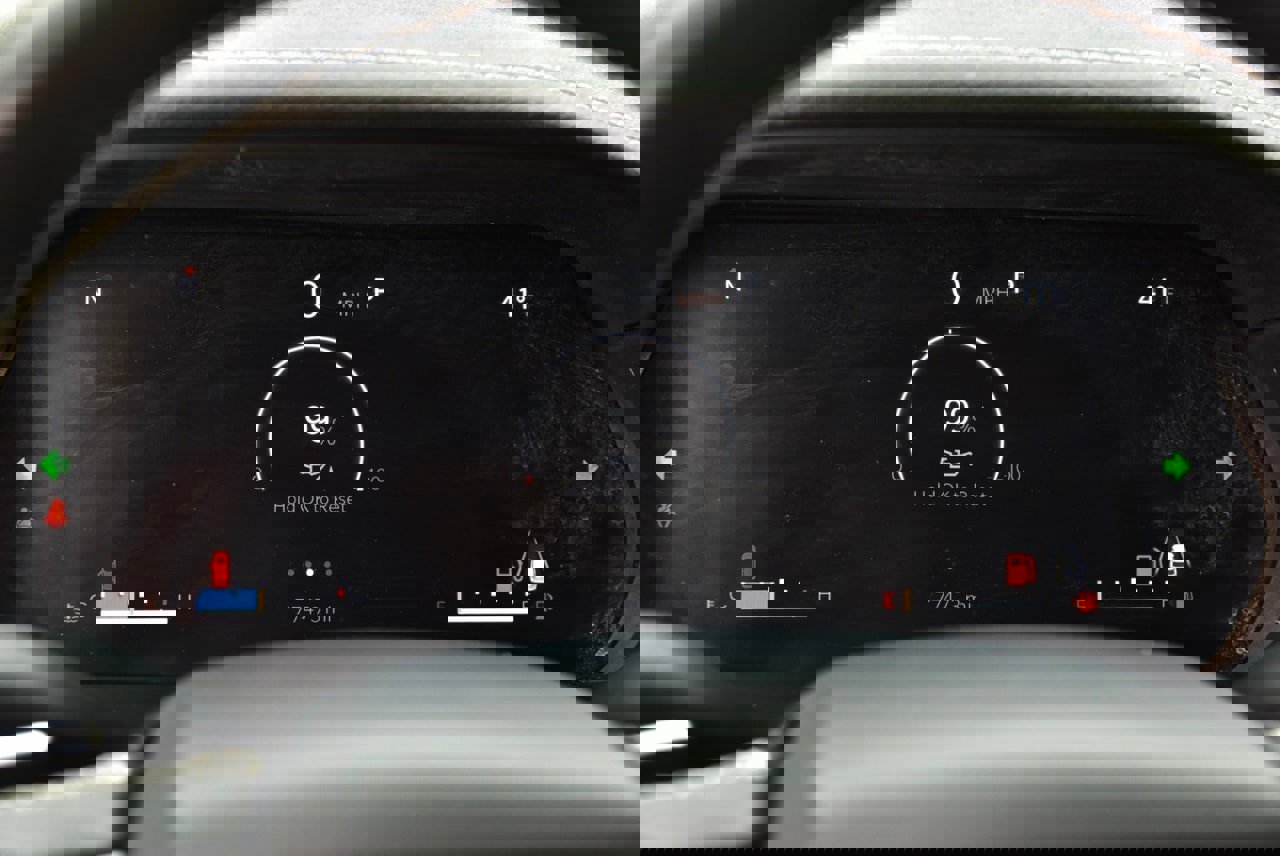 Used 2022 Jeep Grand Cherokee L Limited image 26