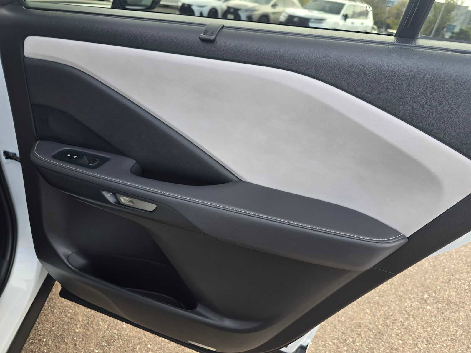 New 2026 Lexus TX 350 AWD image 13