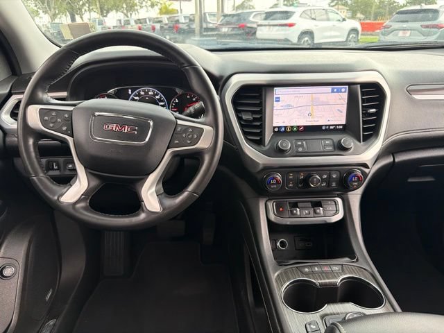 Used 2021 GMC Acadia SLT w/ Technology Package FWD image 19