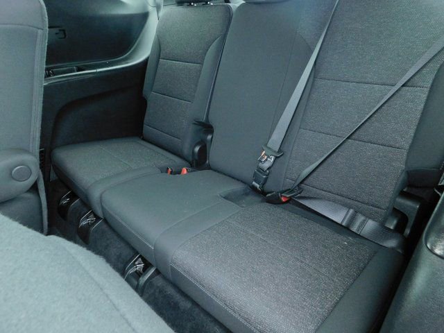 Used 2024 Chevrolet Traverse LT image 23