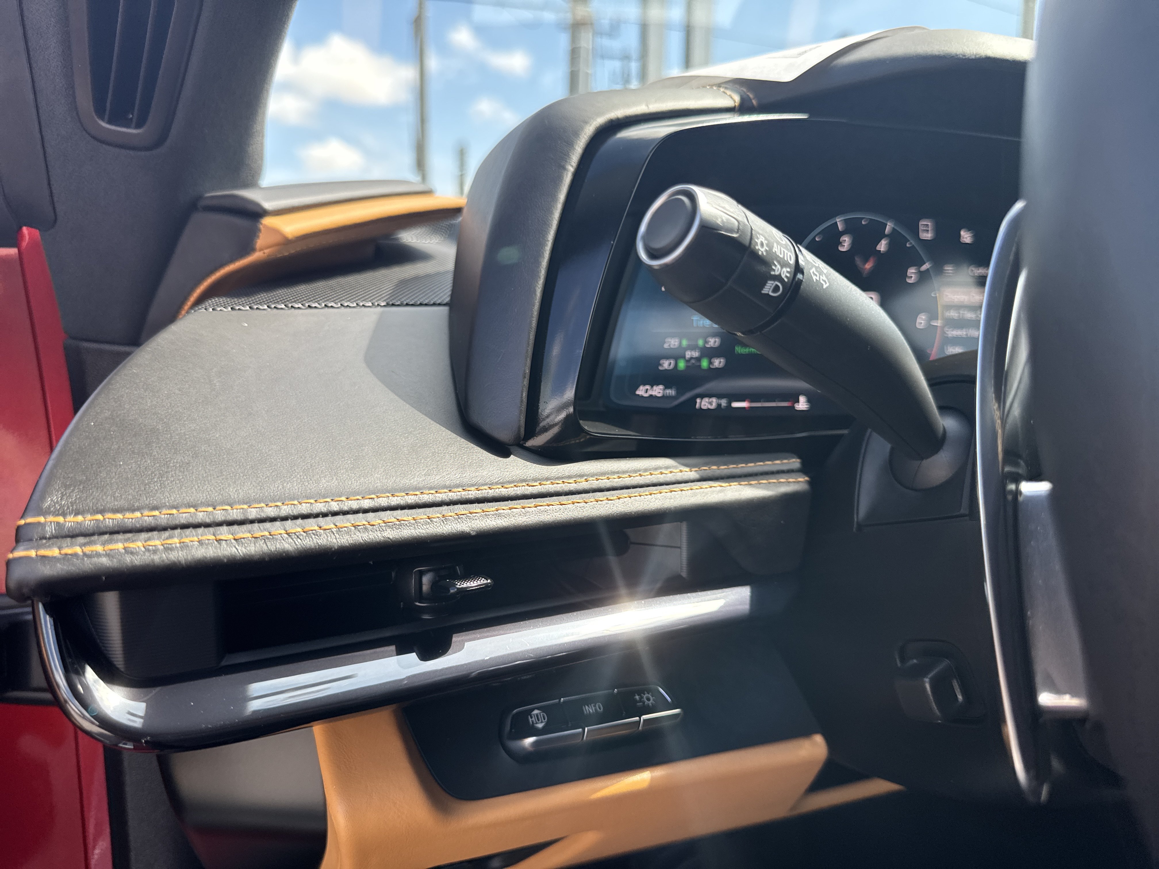 Certified 2023 Chevrolet Corvette Stingray Premium Conv w/ Z51 Performance Package RWD image 20