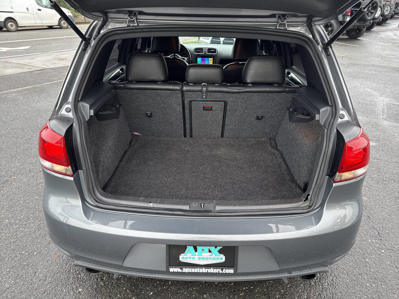 Used 2012 Volkswagen Golf 4-Door image 5