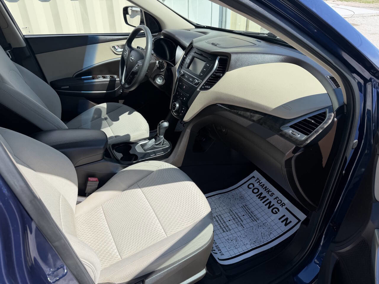Used 2017 Hyundai Santa Fe Sport w/ Cargo Package AWD/4WD image 9