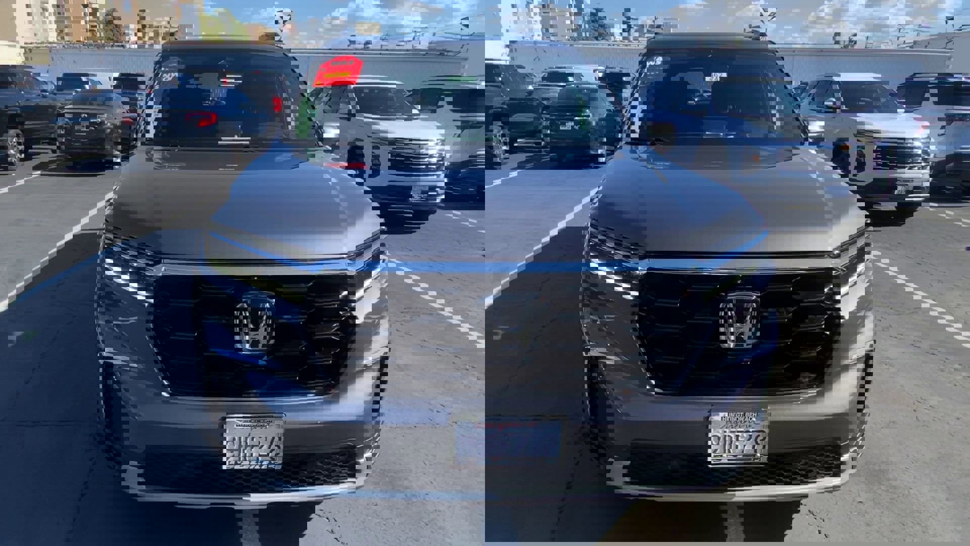 Used 2023 Honda Pilot Elite image 4