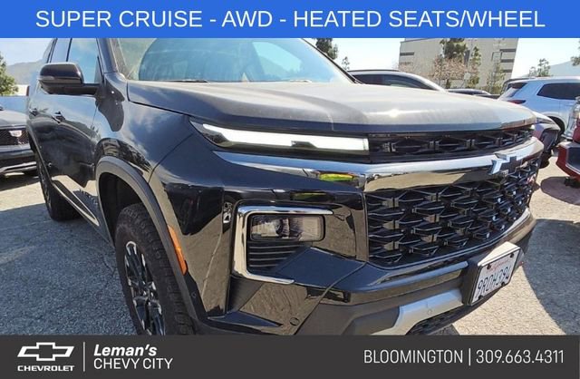 Used 2024 Chevrolet Traverse Z71 w/ Enhanced Driving Package image 1