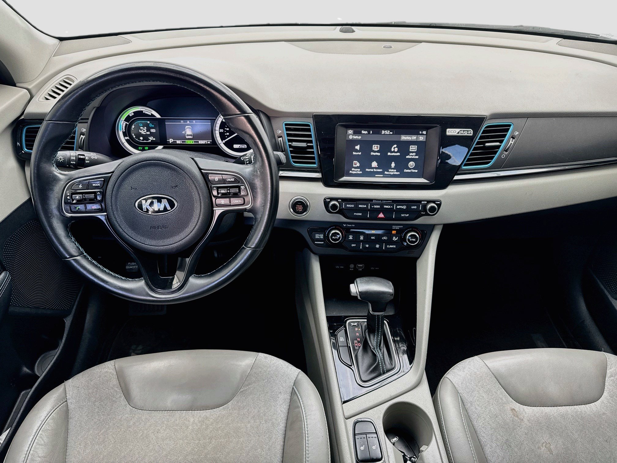 Used 2018 Kia Niro EX FWD image 14