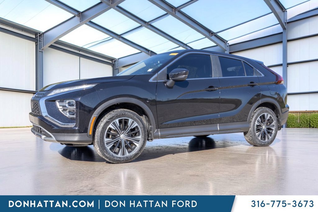 Used 2022 Mitsubishi Eclipse Cross AWD image 2