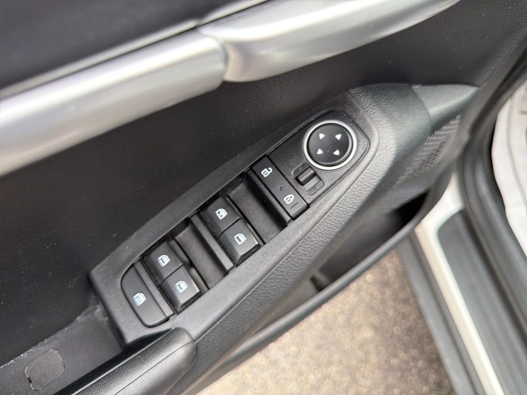 Certified 2023 Kia Seltos LX image 22