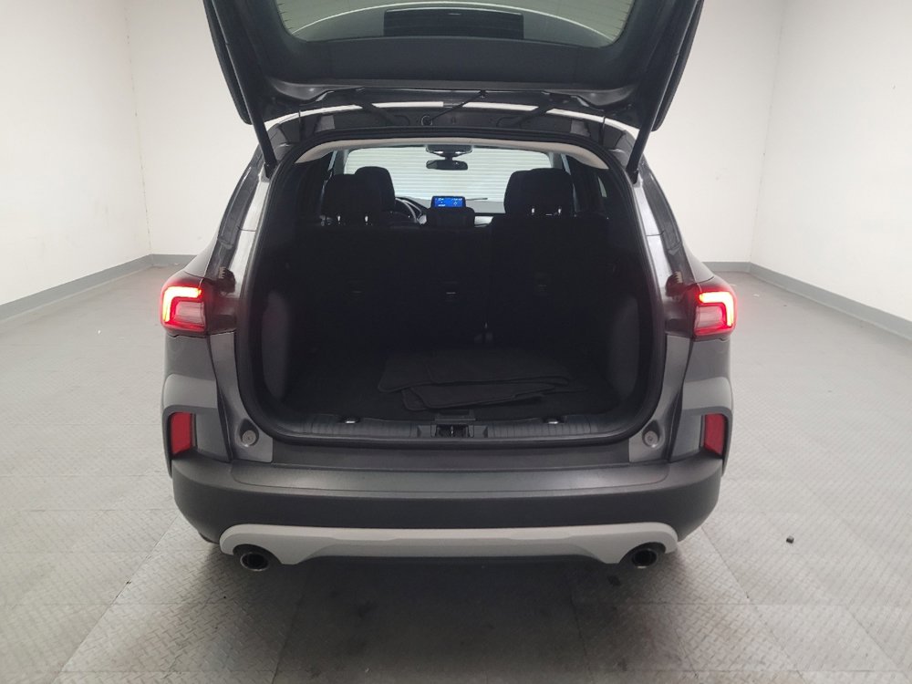 Used 2023 Ford Escape Active image 29
