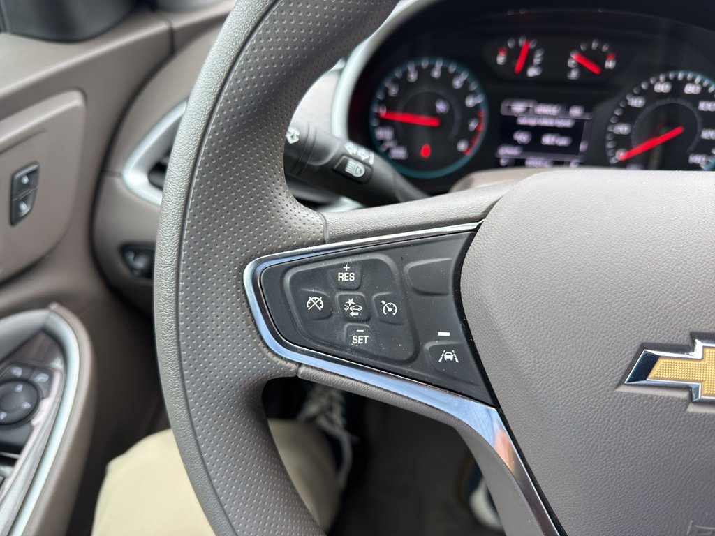 Used 2024 Chevrolet Malibu LT image 12