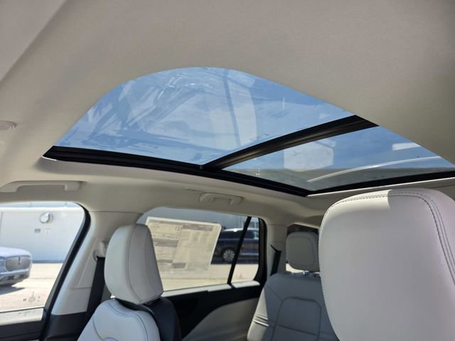 New 2026 Lincoln Aviator 2WD image 9