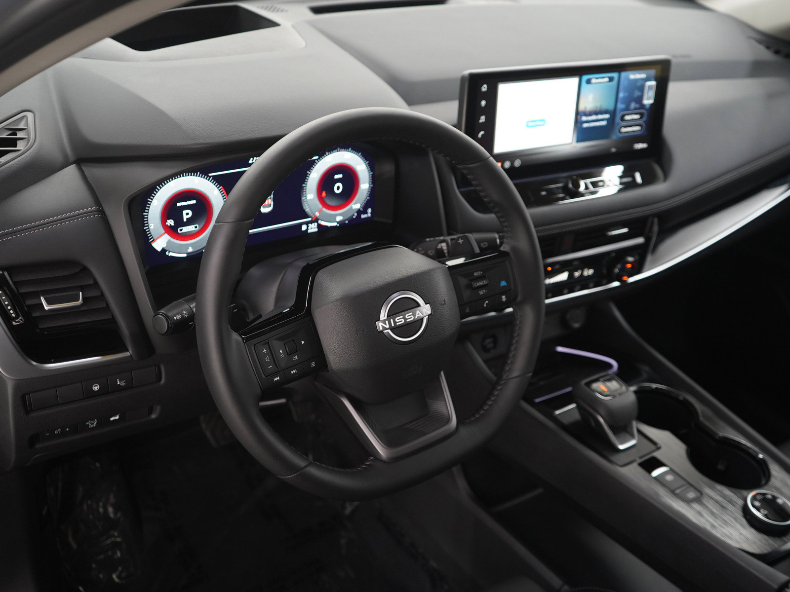 Used 2025 Nissan Rogue SL w/ SL Premium Package AWD/4WD image 21