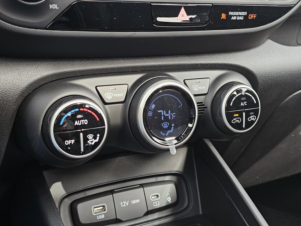 New 2026 Hyundai Venue SEL FWD image 23