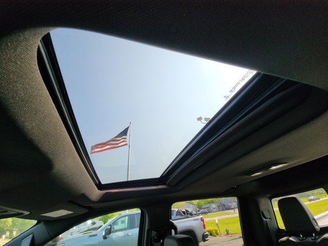 Used 2022 Chevrolet Silverado 1500 High Country w/ High Country Premium Package image 34