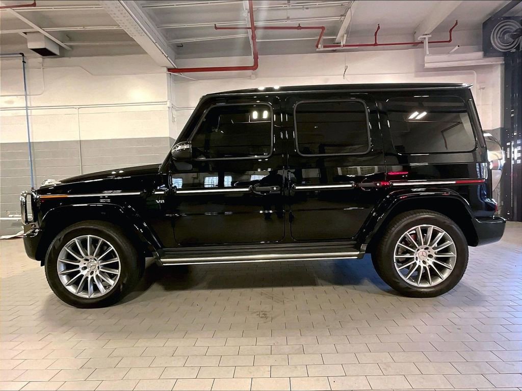 Used 2023 Mercedes-Benz G 550 image 2